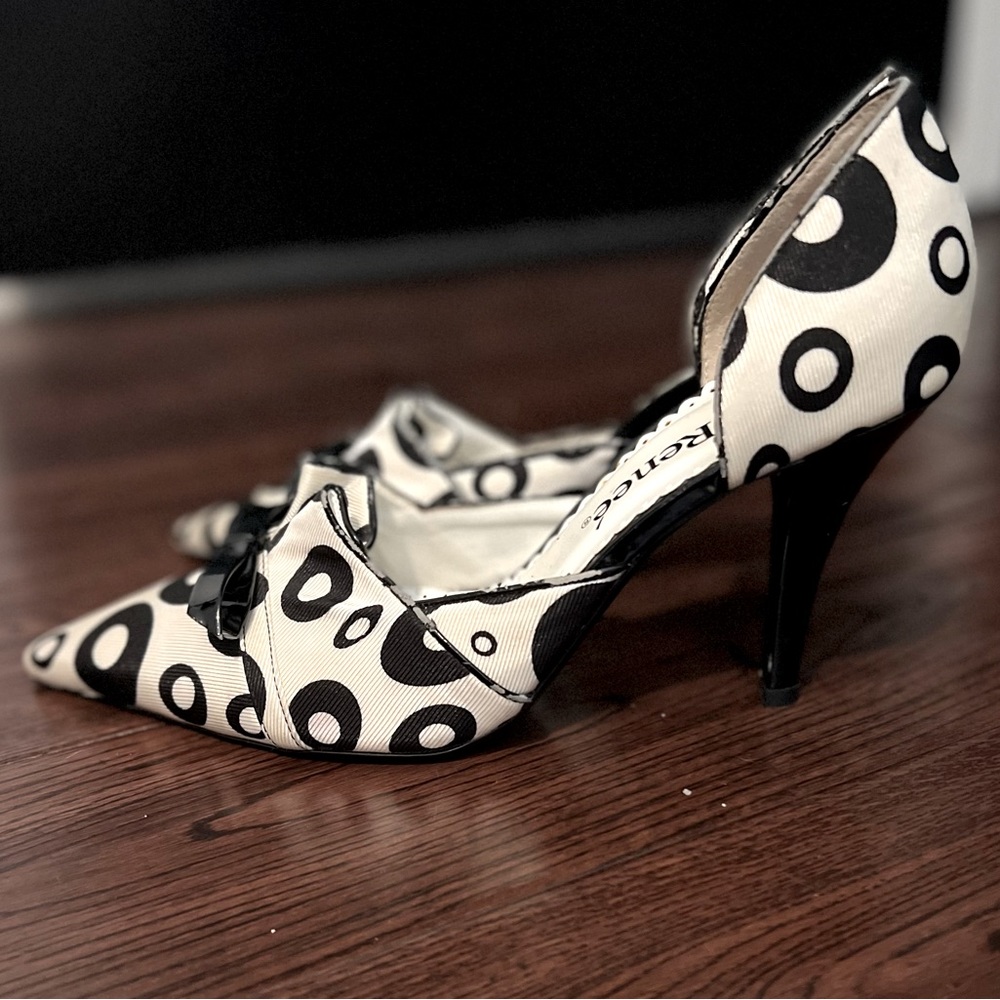 LIKE NEW!! J. Renee womens 8.5 dress pump